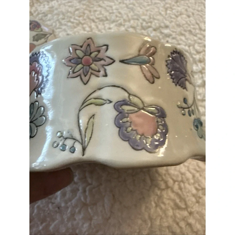Toyo Inspirations Jena Hall For Toyo Trading Co. Floral 4.5